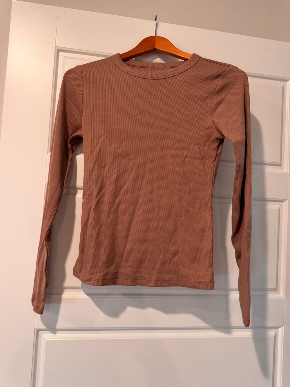 Old Navy Ribbed Crewneck Top - Mauve Brown